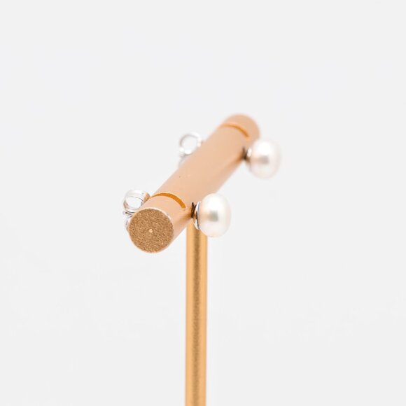 Vintage Sterling Silver White Fake Pearl Stud Earrings - Picture 6 of 6